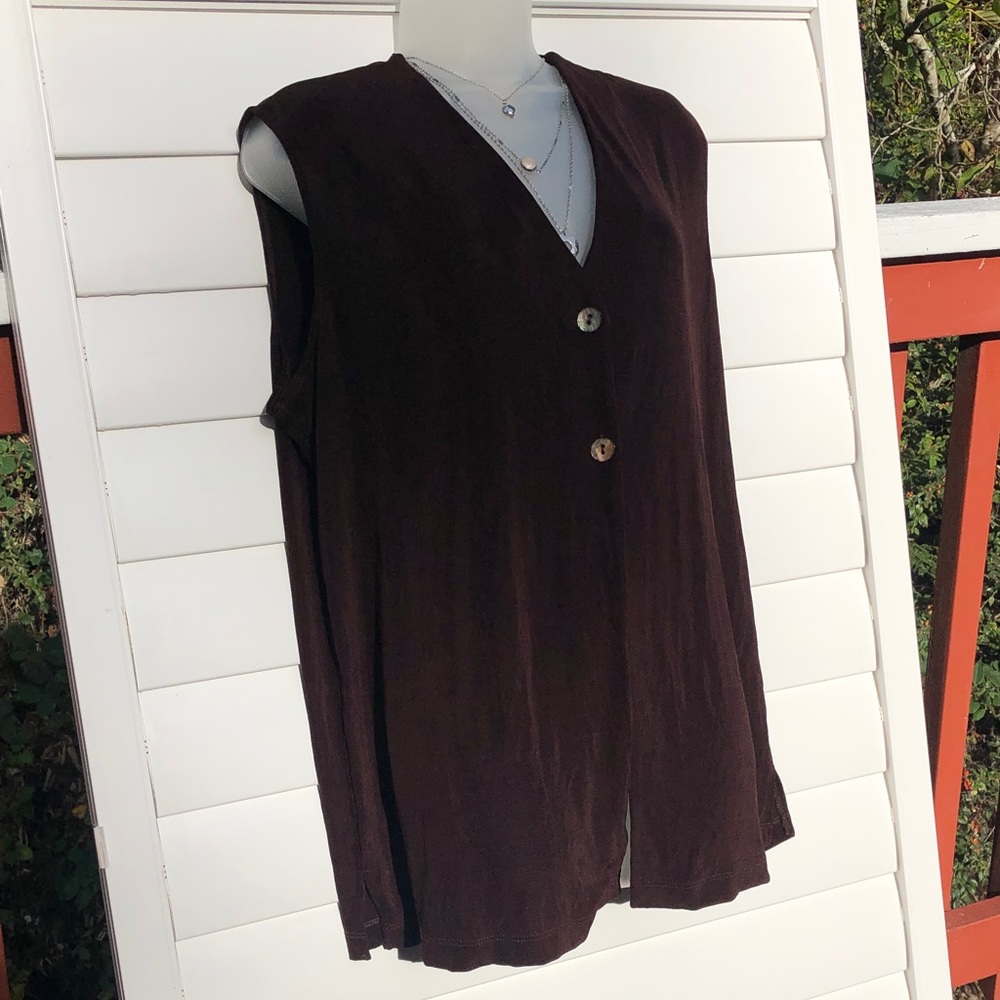 Nwt Citiknits Sleeveless V-Neck Tunic in Dark Brown